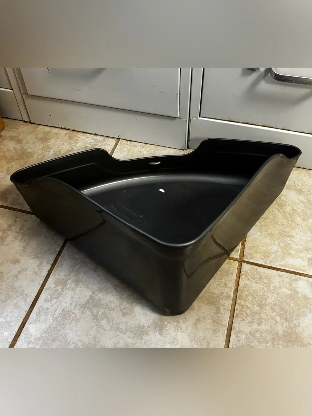 Kaytee Small Animal Large Gray Hi-Corner Litter Pan